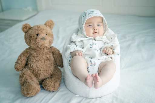 供卵助孕联系方式宝宝多大可以睡枕头